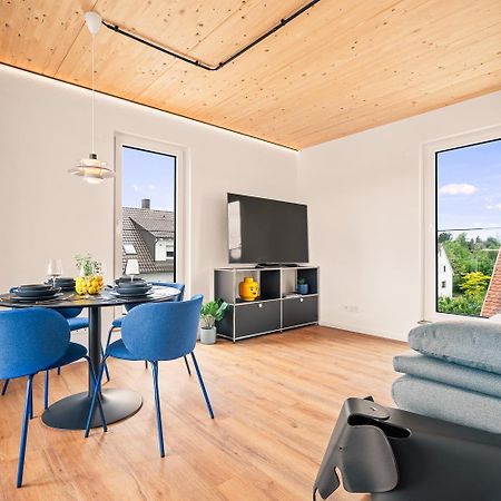Penthouse Mit Traumhafter Terrasse Klimatisiert Apartment Friedrichshafen Bagian luar foto